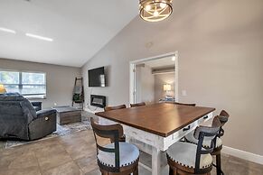 Micanopy Lake Retreat 3 Bedroom Home by RedAwning