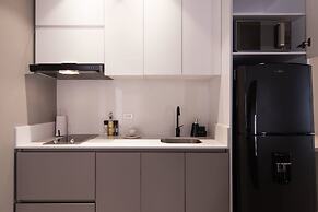 w Charming 2BR w Fantastic Deco in Unicentro