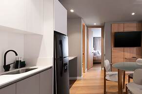 w Charming 2BR w Fantastic Deco in Unicentro