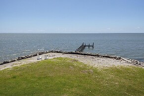 The Point At Marshallberg 3 Bedroom Home by RedAwning