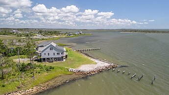 The Point At Marshallberg 3 Bedroom Home by RedAwning