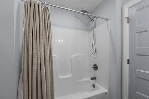 The Point At Marshallberg 3 Bedroom Home by RedAwning