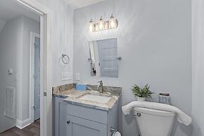 The Point At Marshallberg 3 Bedroom Home by RedAwning