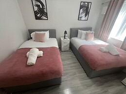 Birmingham City Apartment