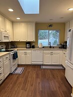 Gearhart Lakefront Oasis