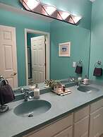 Gearhart Lakefront Oasis