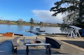 Gearhart Lakefront Oasis