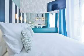 WS Louvre - Casanova