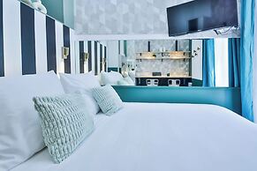 WS Louvre - Casanova