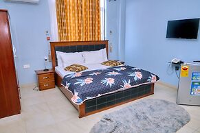 Thy Favour Hotel