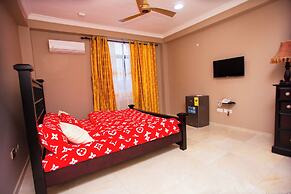 Thy Favour Hotel