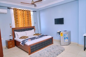 Thy Favour Hotel