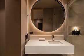 w Radiant 2BR w/ Marvelous Deco in Unicentro