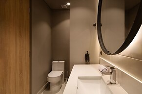 w Radiant 2BR w/ Marvelous Deco in Unicentro