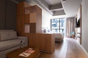 w Amazing Loft w/ Modern Balcony in Unicentro