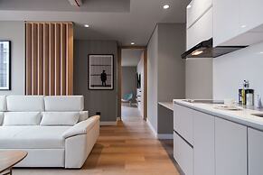 w Elegant 1BR w/ Great Deco in Unicentro