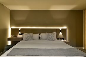 w Prestigious 2BR w/ Radiant Deco in Unicentro