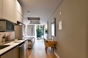 w Majestic 1BR w/ Superb Balcony in Unicentro