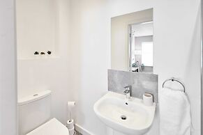 Host Stay Apartment 4 Lindsay House