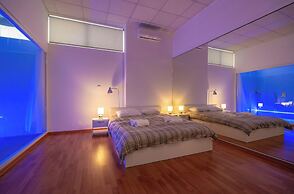 Cinema Zeus Studios - By Avelink