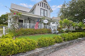 The Porch at Fort Pierce