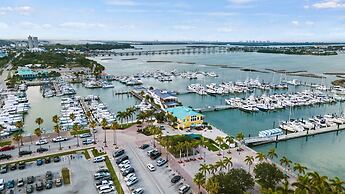 The Porch at Fort Pierce