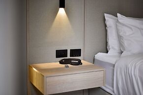 w Illustrious 1BR w/ Great Balcony in Unicentro