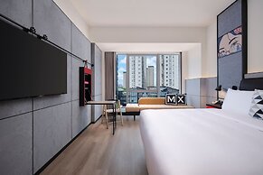 Moxy Ningbo Old Bund