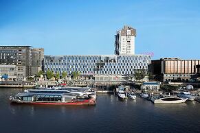 Moxy Ningbo Old Bund