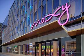 Moxy Ningbo Old Bund