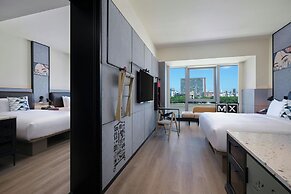Moxy Ningbo Old Bund