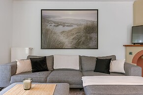 Quiet Holiday Home in Koksijde