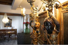 Gorgeous Apartment Behind St Mark Square