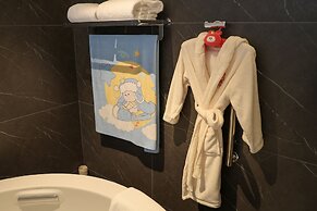 Crowne Plaza Shanghai Snow World by IHG