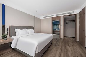 Holiday Inn Express Qingdao Hongdao Station by IHG