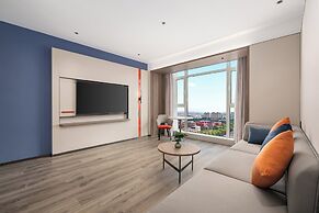 Holiday Inn Express Qingdao Hongdao Station by IHG