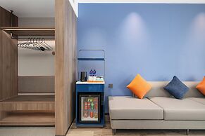 Holiday Inn Express Qingdao Hongdao Station by IHG