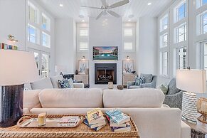 The Pool House 315 HI