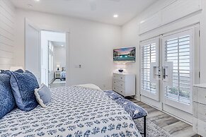 The Pool House 315 HI