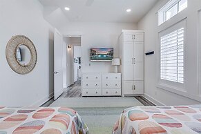 The Pool House 315 HI