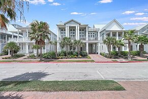 The Pool House 315 HI