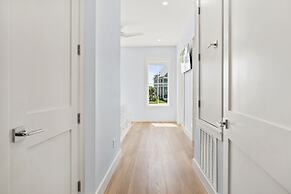 Tropic Like Its Hot 112 SUN