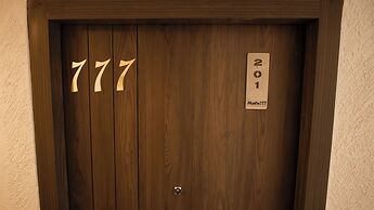 Edificio Malú 777 by Wellcome