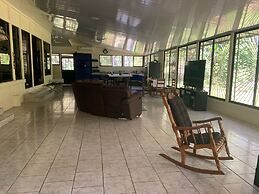 Beachfront House Punta uva