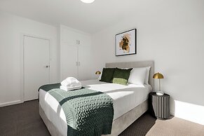 Windsor Apartments by Urban Rest