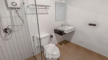 B2 Udon Premier Hotel