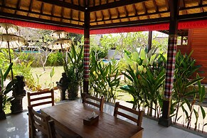 Karang Buncing Lembongan