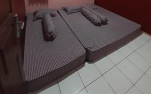 Homestay Cendana Candi-1