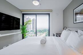 w Elegant 1BR With Balcony in San Francisco