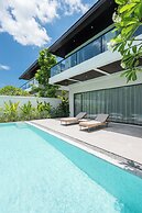 Argo Pattaya Resort and Villas